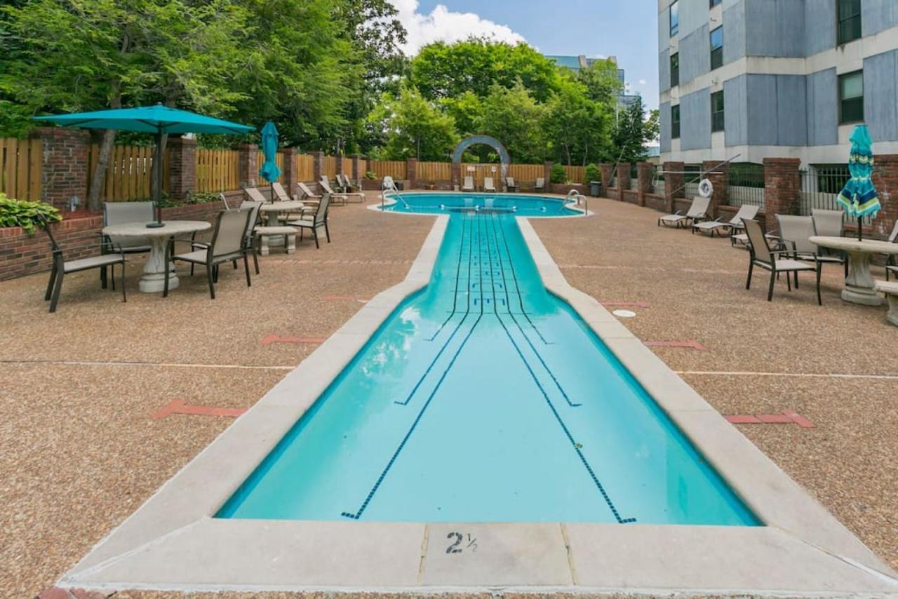 Elvis Hotel But Modernized 3 Beds Pool Parking NashvilleNashville  Kültér fotó